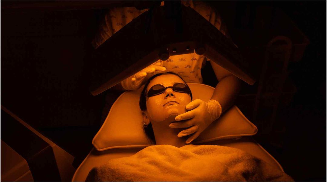 How does Yellow Light LED Therapy work Clearlight® Saunas